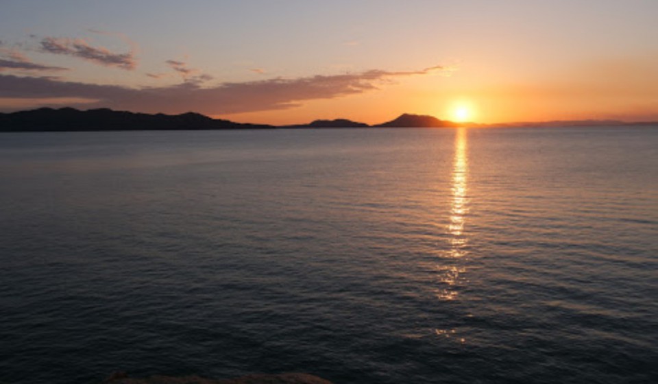 島の夕焼け1